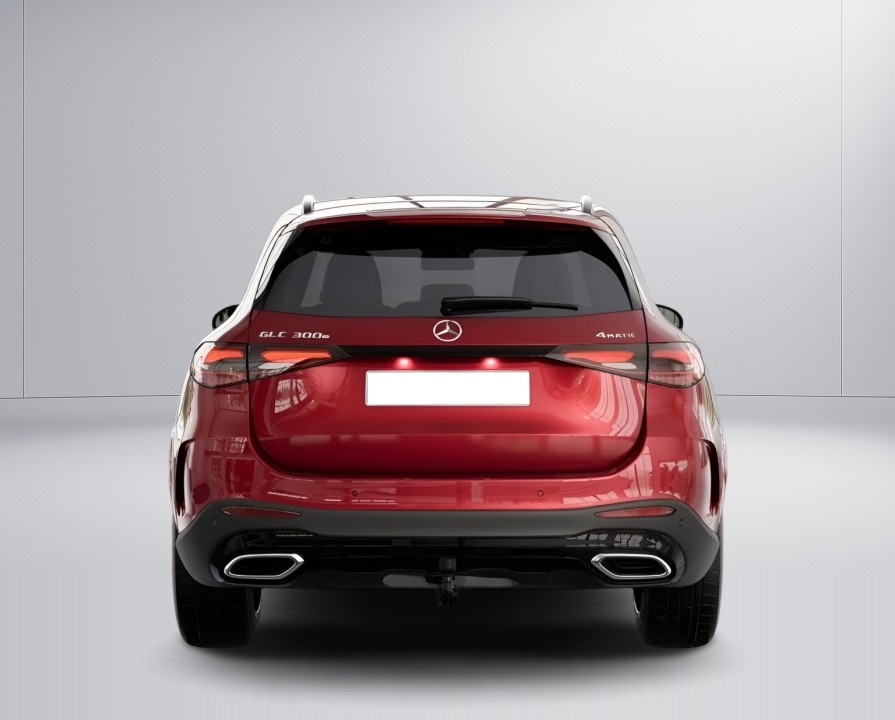 Mercedes-Benz GLC 300e 4MATIC AMG (5)