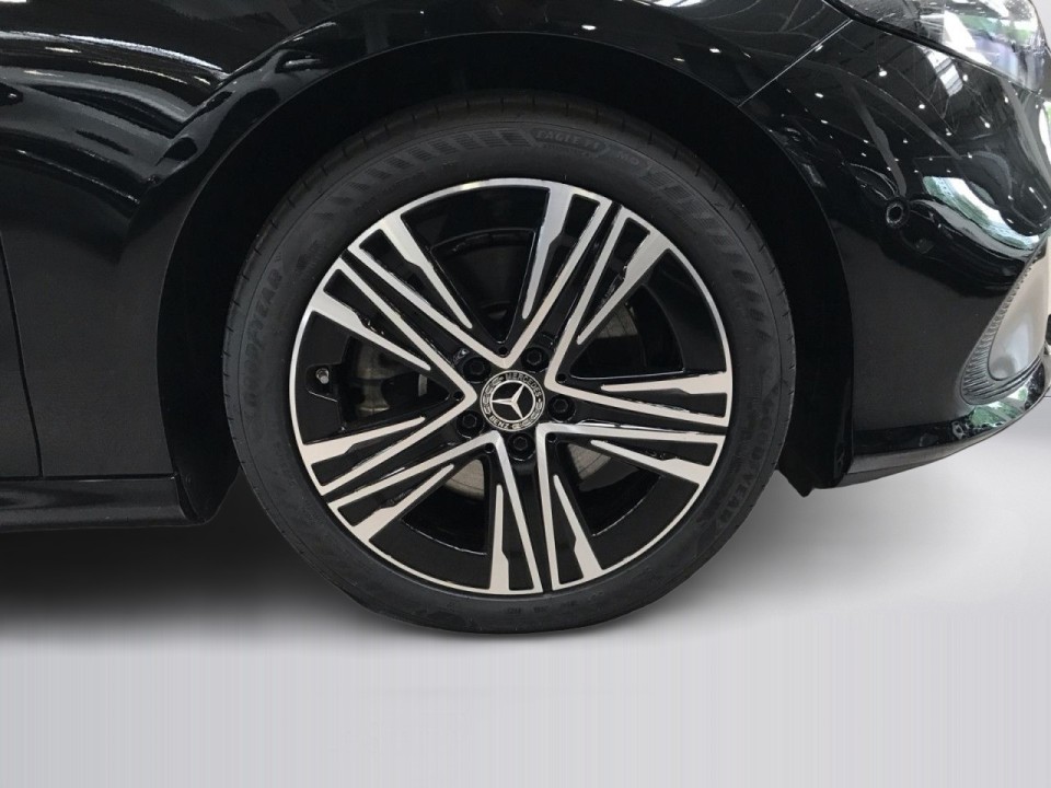 Mercedes-Benz CLA 250 +EQ - foto 16