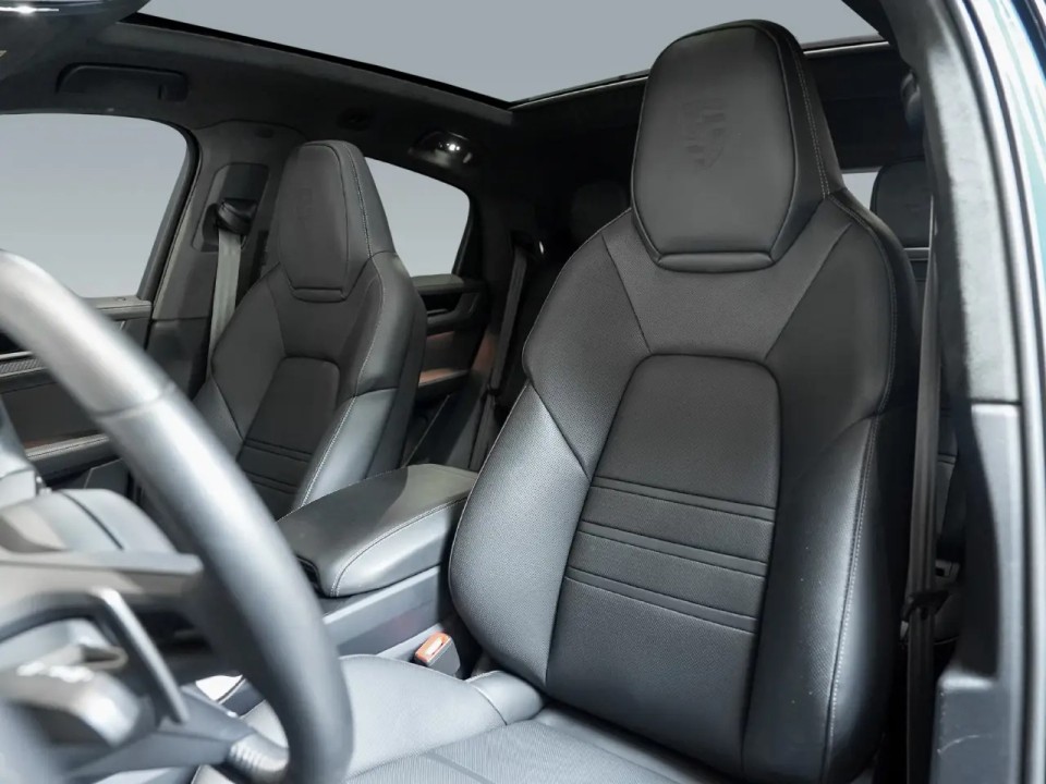 Porsche Cayenne Coupe Turbo E-Hybrid - foto 9