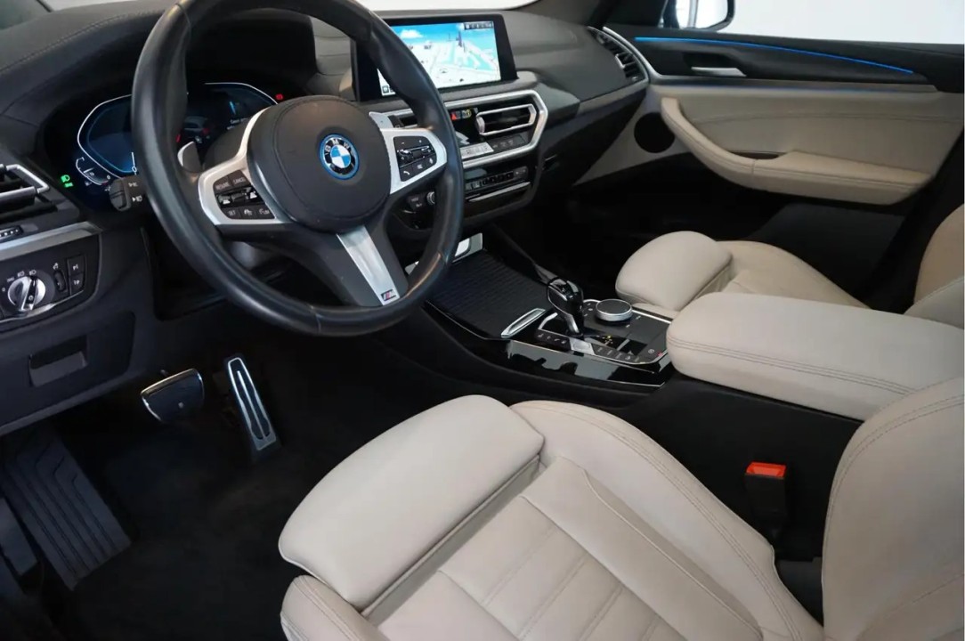 BMW X3 xDrive30e M-Sport - foto 23