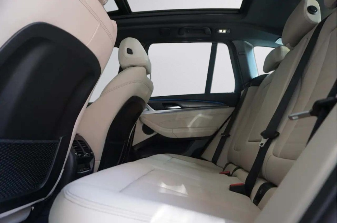BMW X3 xDrive30e M-Sport - foto 37