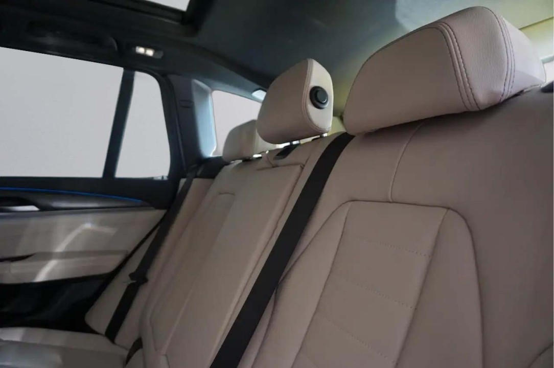 BMW X3 xDrive30e M-Sport - foto 36