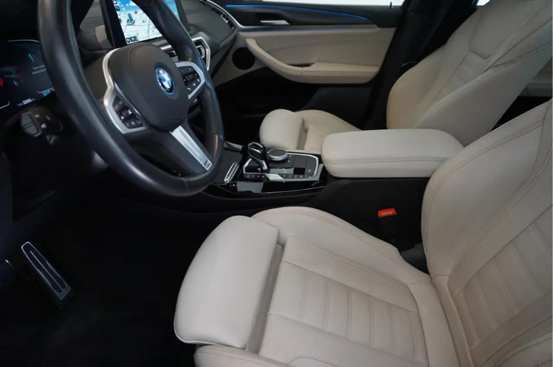 BMW X3 xDrive30e M-Sport - foto 26