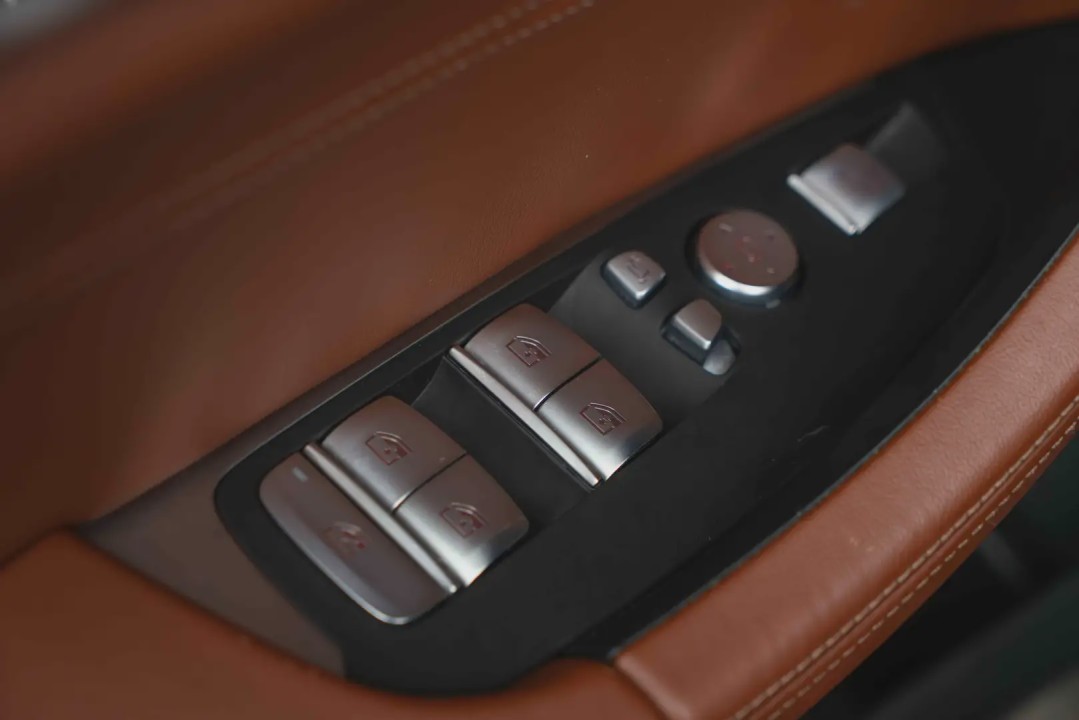 BMW X3 xDrive30e M-Sport - foto 10