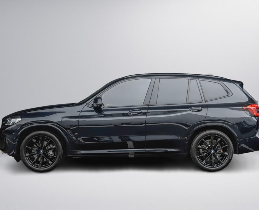 BMW X3 xDrive30e M-Sport (2)