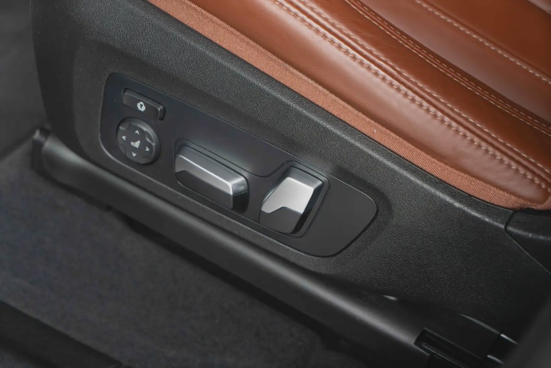 BMW X3 xDrive30e M-Sport - foto 13
