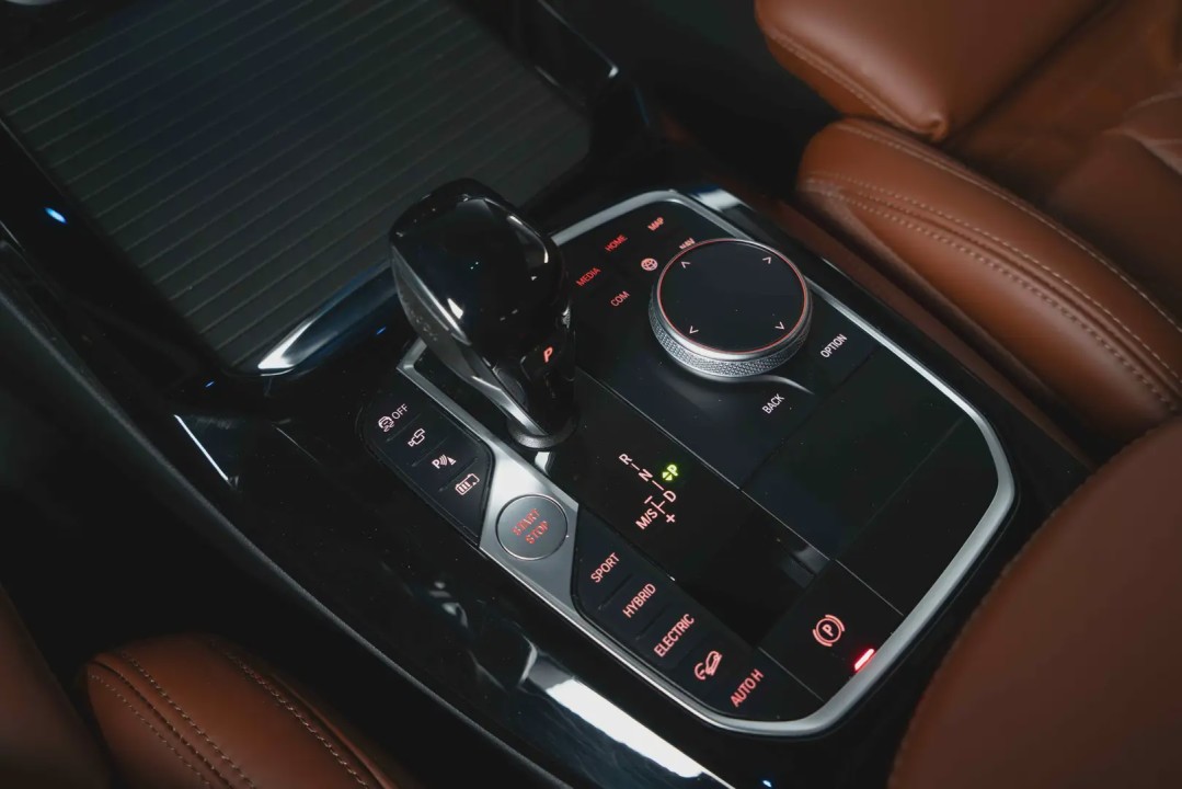 BMW X3 xDrive30e M-Sport - foto 9