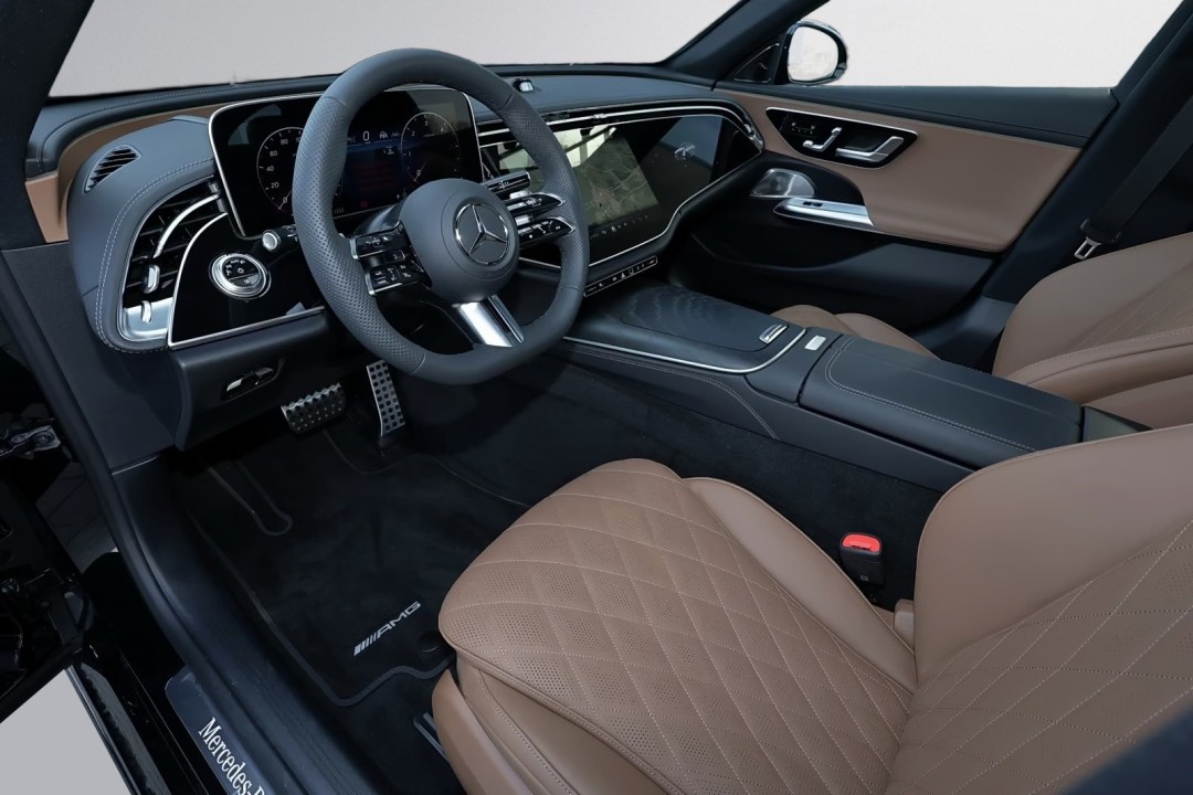 Mercedes-Benz E 220d 4MATIC AMG Line (4)