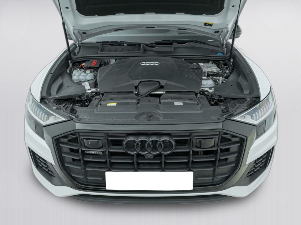 Audi Q8 55 TFSIe quattro - foto 16