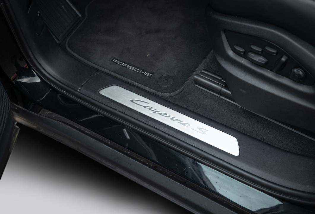 Porsche Cayenne Coupe S - foto 20