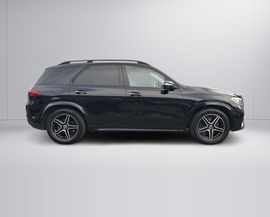Mercedes-Benz GLE 450d 4MATIC (2)