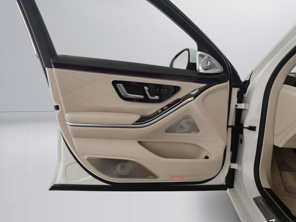 Mercedes-Benz S Maybach 580 4MATIC - foto 17