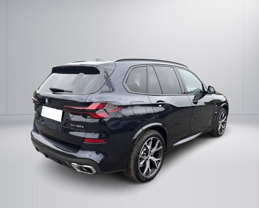 BMW X5 xDrive50e M-Sport (2)