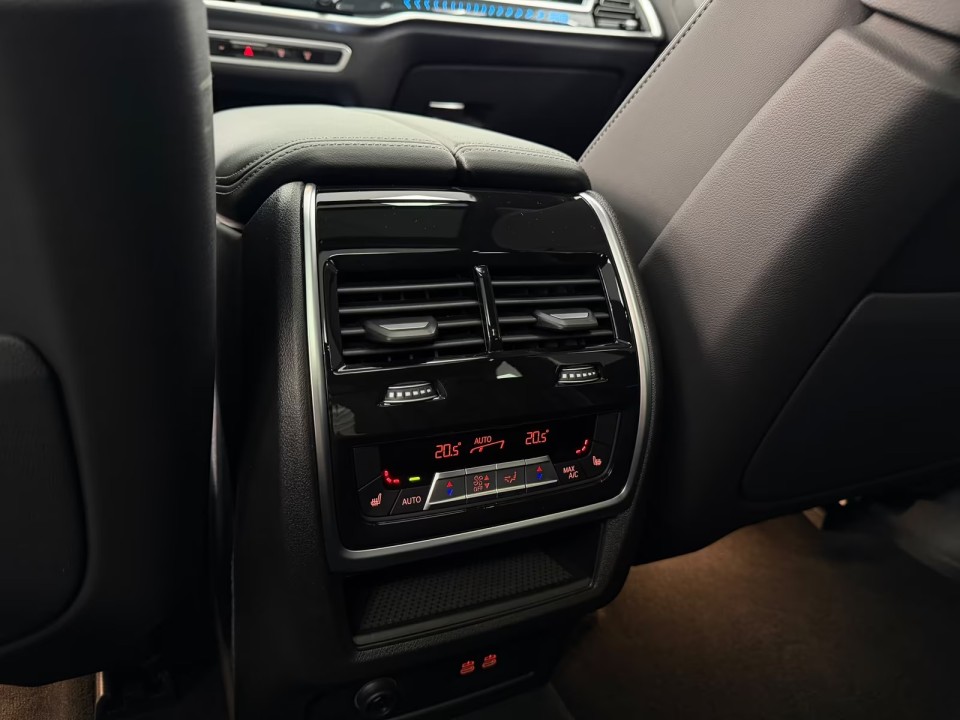 BMW X5 50e xDrive M-Sport - foto 17