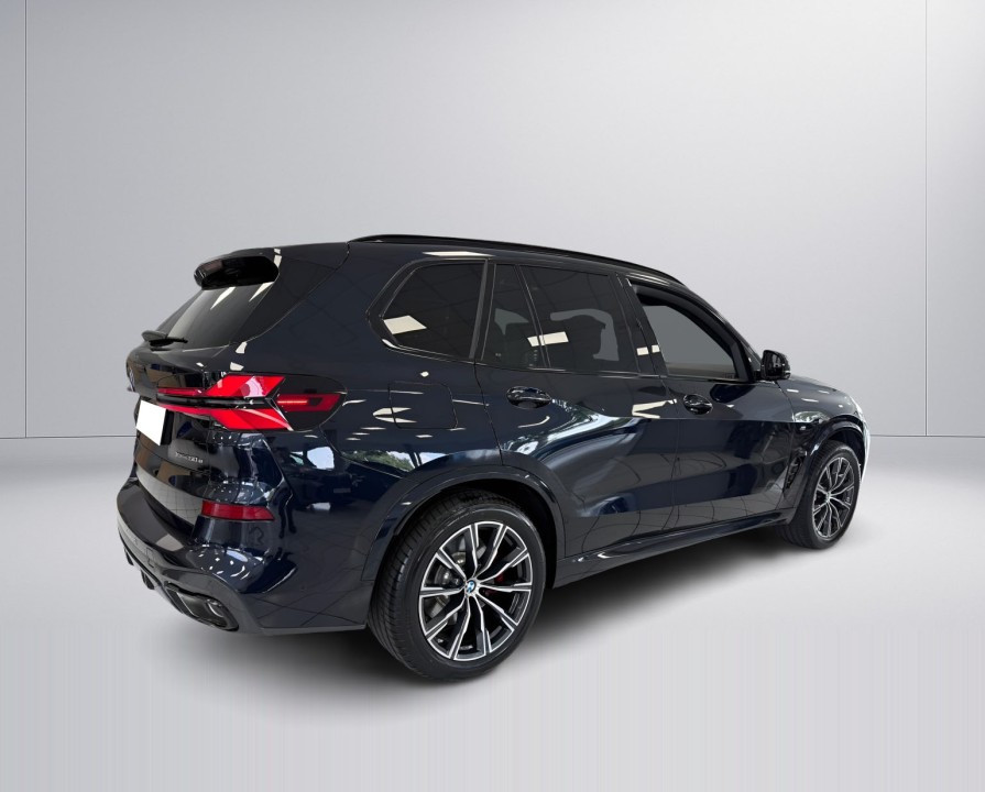 BMW X5 50e xDrive M-Sport (2)