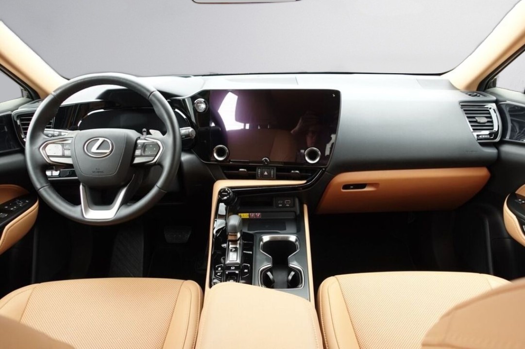 Lexus Seria NX 350h Executive - foto 11