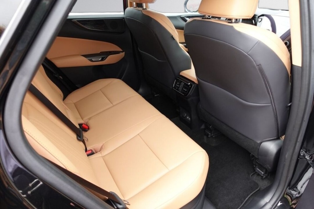 Lexus Seria NX 350h Executive - foto 9