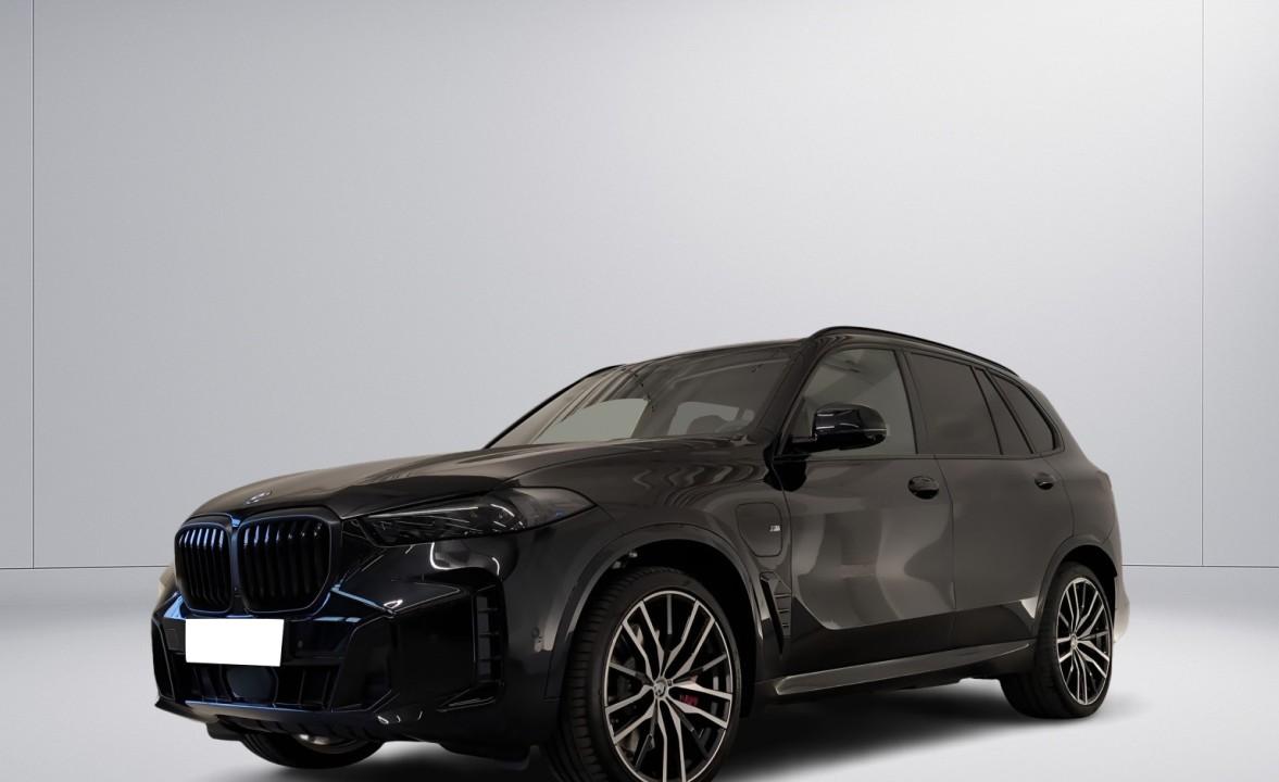 BMW X5 xDrive50e M-Sport (2)