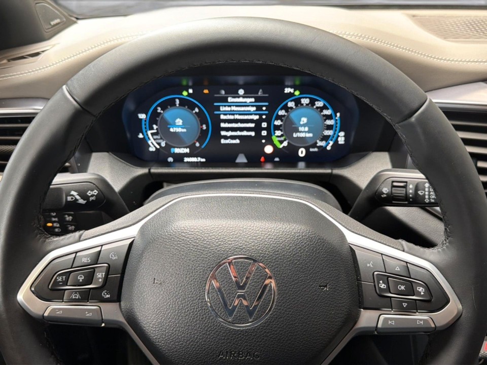 Volkswagen Amarok - foto 12