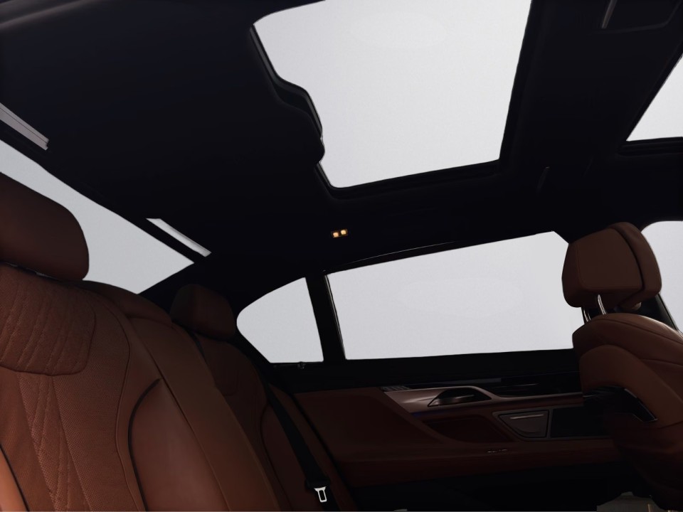 BMW Seria 7 750xDrive - foto 20