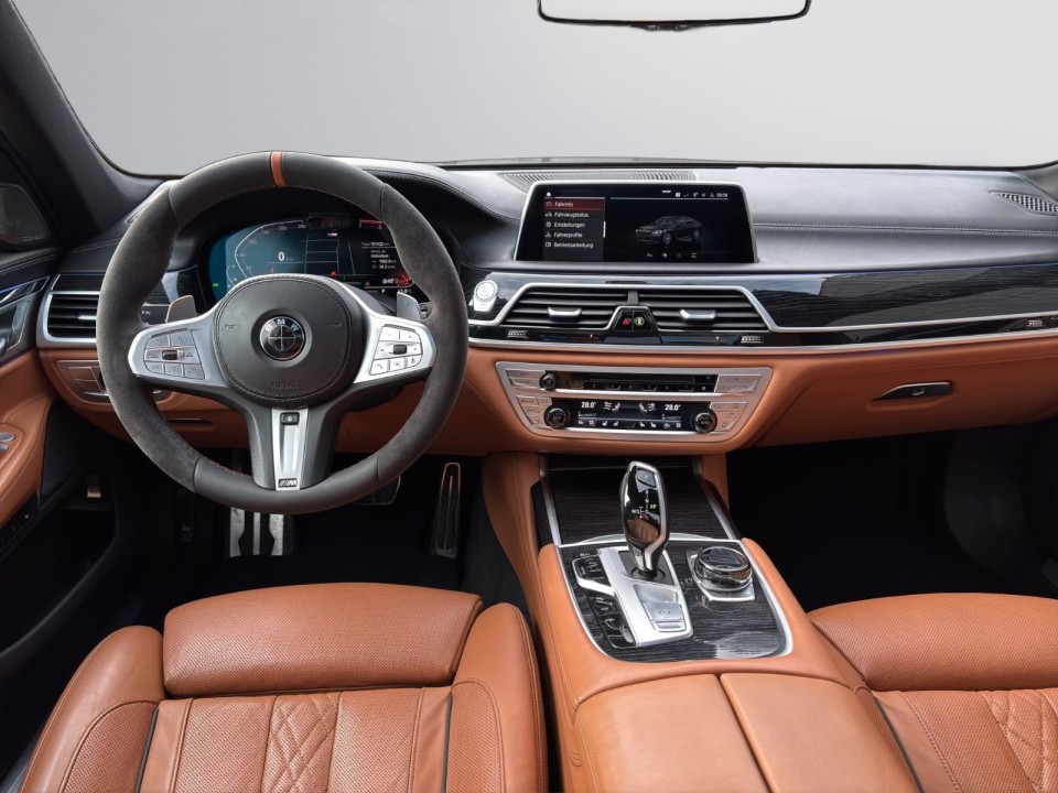 BMW Seria 7 750xDrive - foto 9