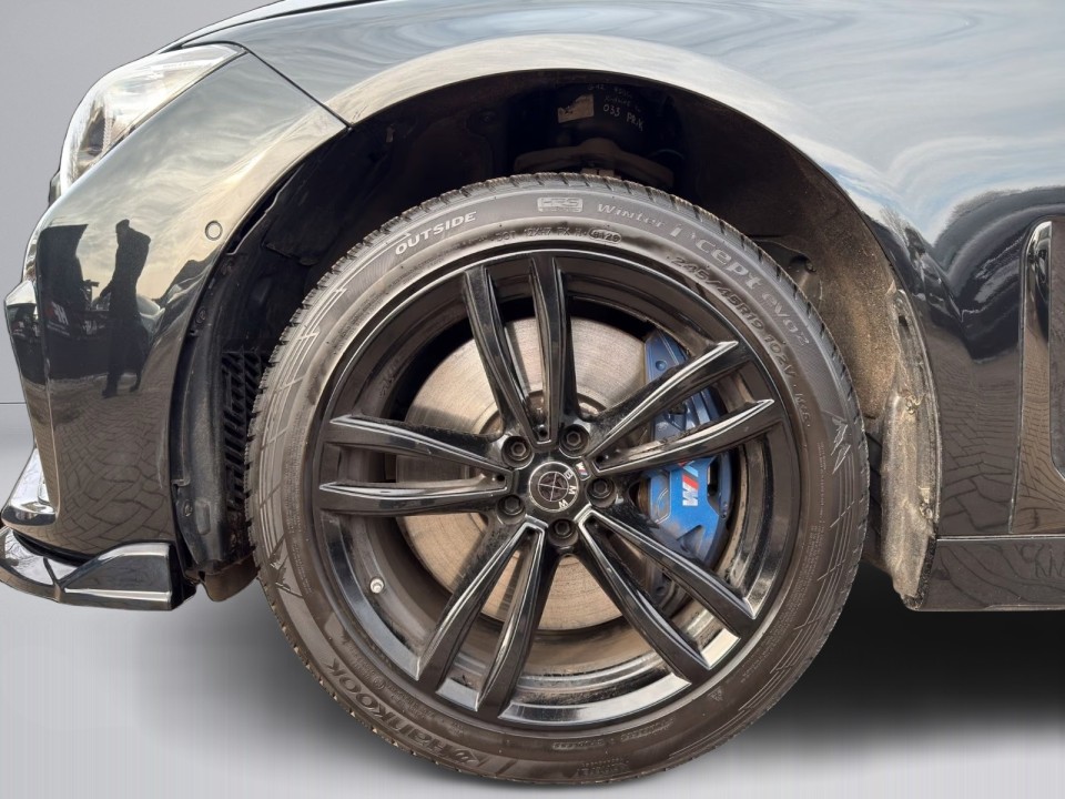 BMW Seria 7 750xDrive - foto 23