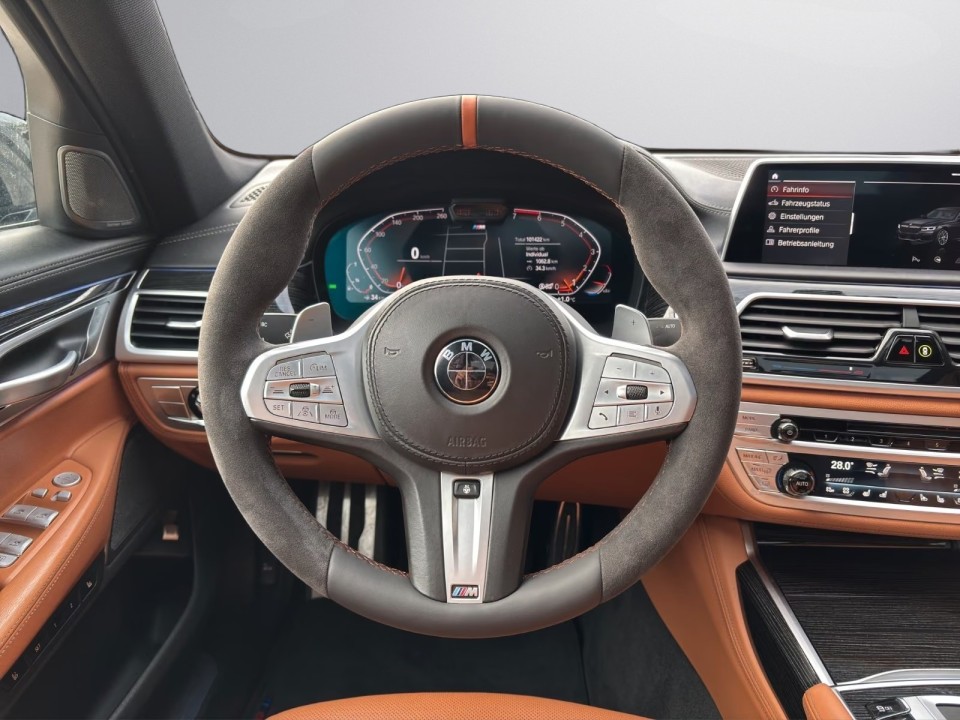 BMW Seria 7 750xDrive - foto 11