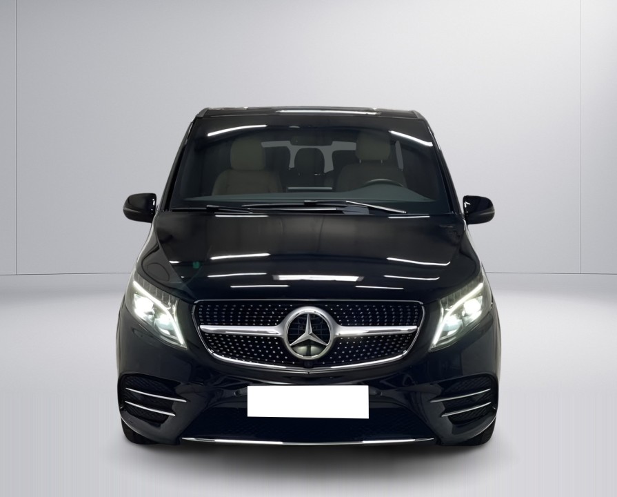 Mercedes-Benz V 300d 4MATIC (2)