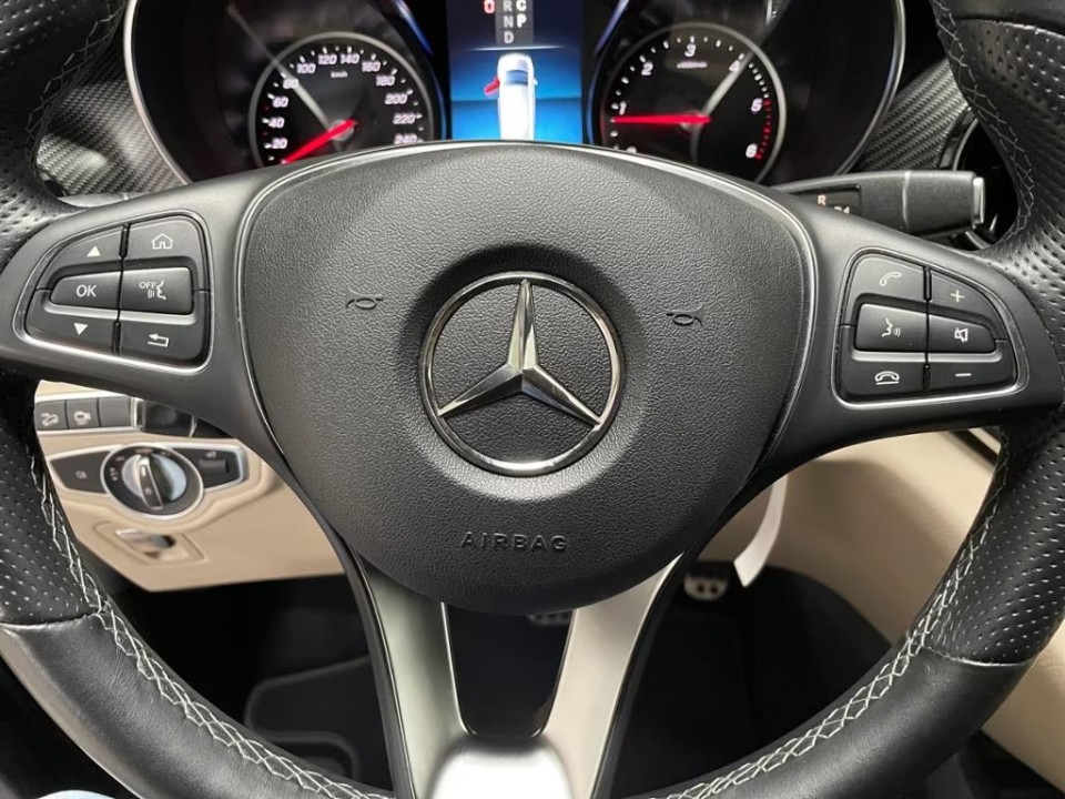 Mercedes-Benz V 300d 4MATIC - foto 12