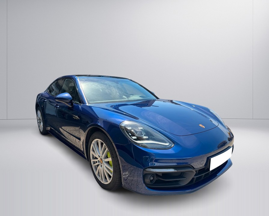 Porsche Panamera 4 E-Hybrid Platinum