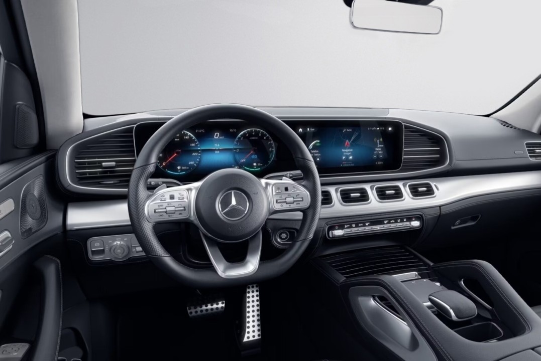 Mercedes-Benz GLE 350e 4MATIC AMG (5)