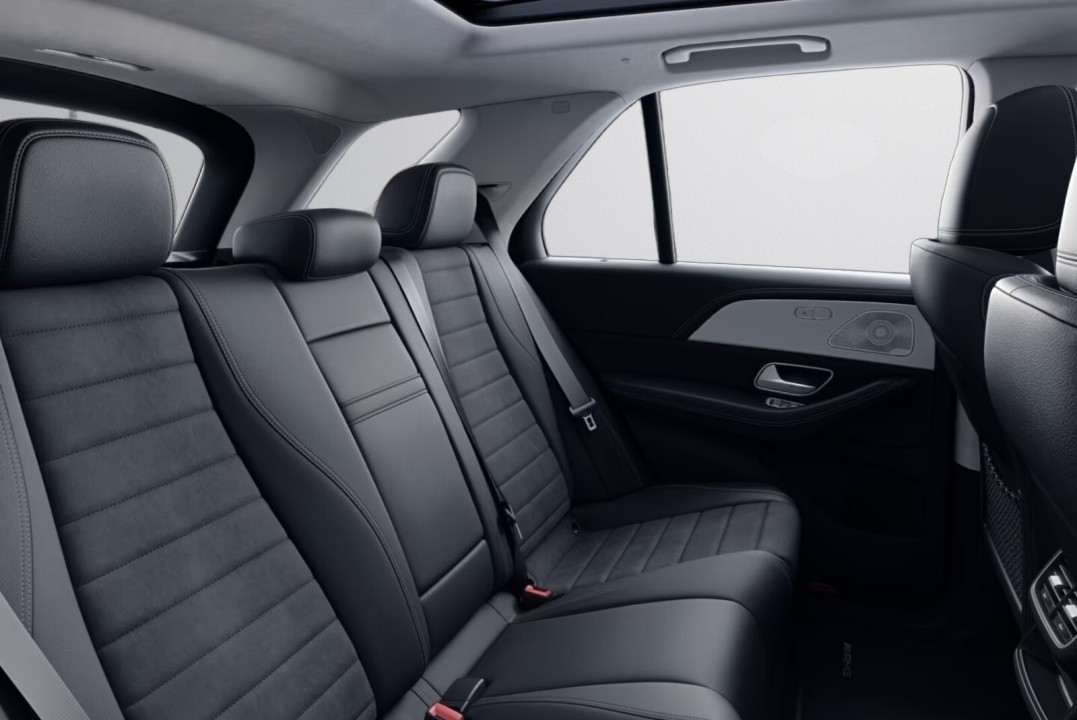 Mercedes-Benz GLE 350e 4MATIC AMG - foto 8