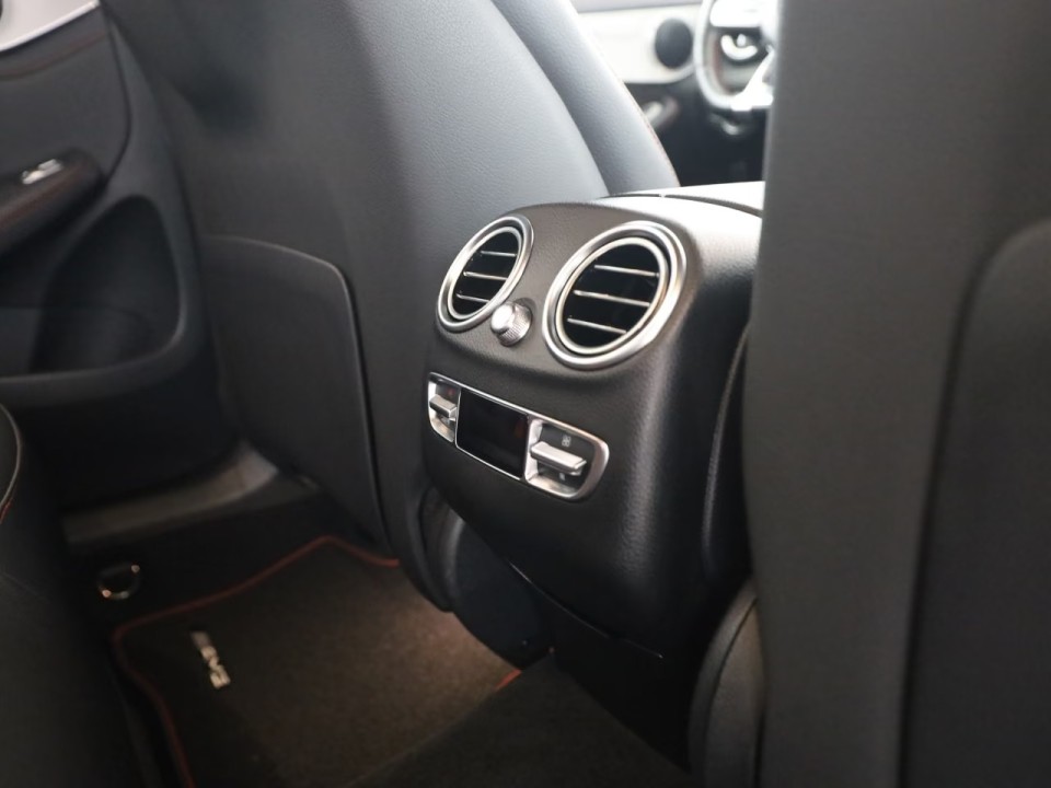 Mercedes-Benz GLC AMG 43 4MATIC - foto 15
