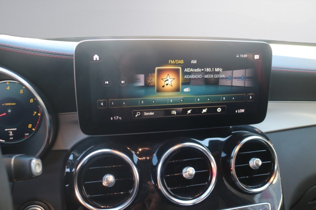 Mercedes-Benz GLC 43 AMG 4MATIC - foto 27