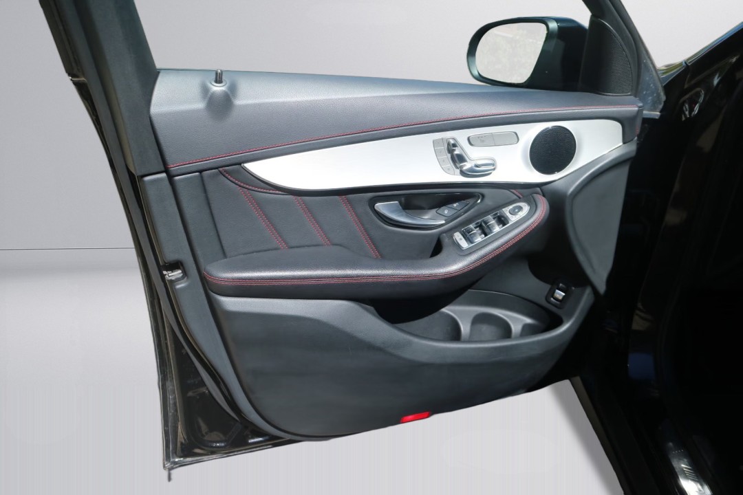 Mercedes-Benz GLC 43 AMG 4MATIC - foto 26