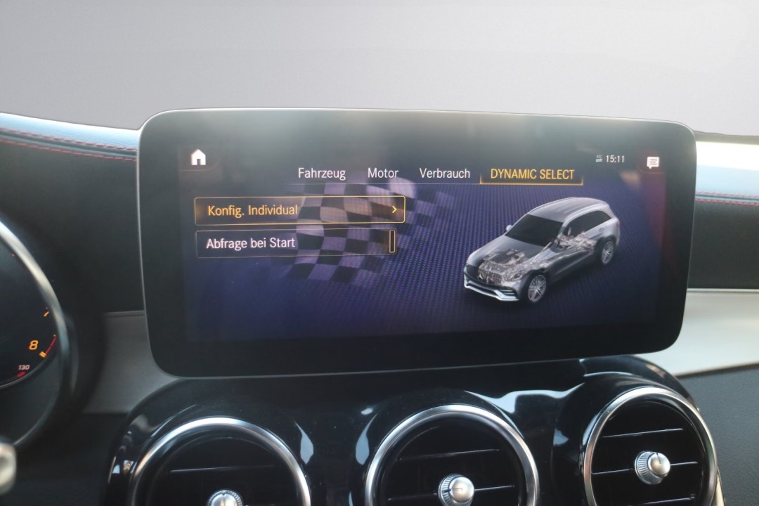 Mercedes-Benz GLC 43 AMG 4MATIC - foto 29