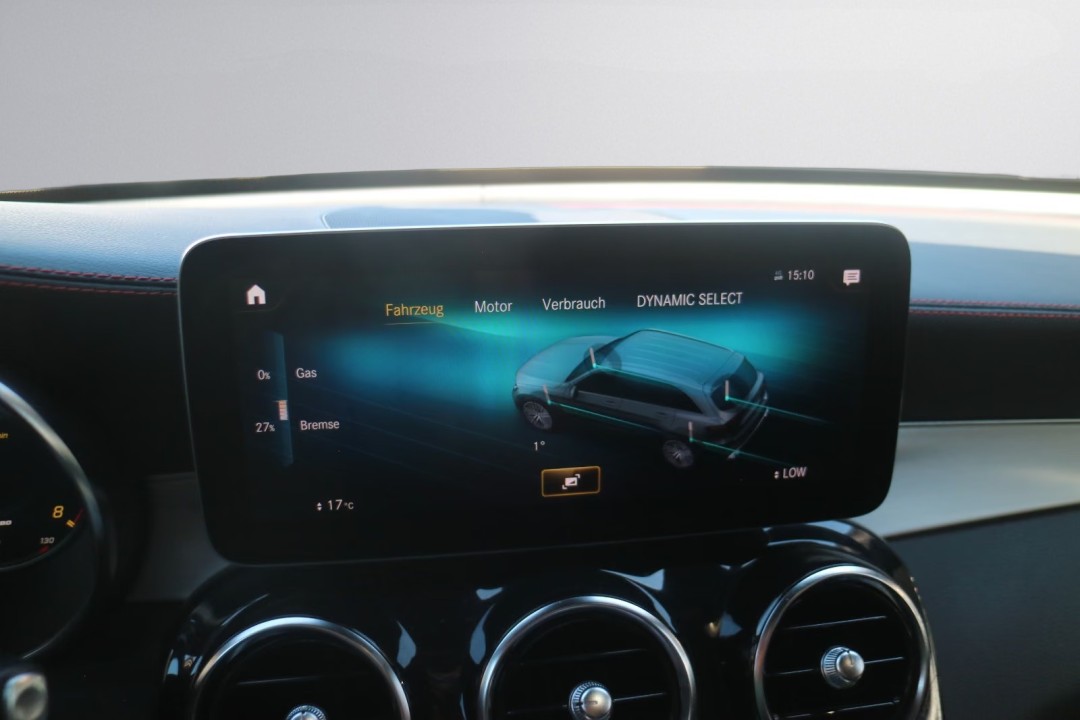 Mercedes-Benz GLC 43 AMG 4MATIC - foto 31