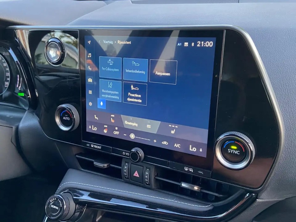 Lexus Seria NX 350h LUXURY - foto 16