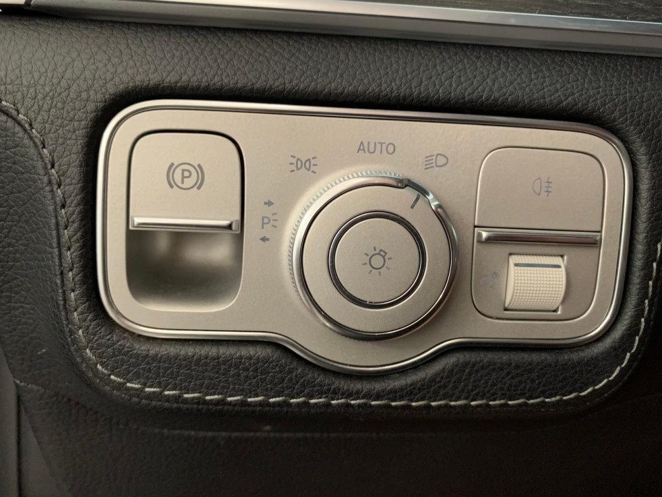 Mercedes-Benz GLE 350de 4MATIC AMG Line - foto 13