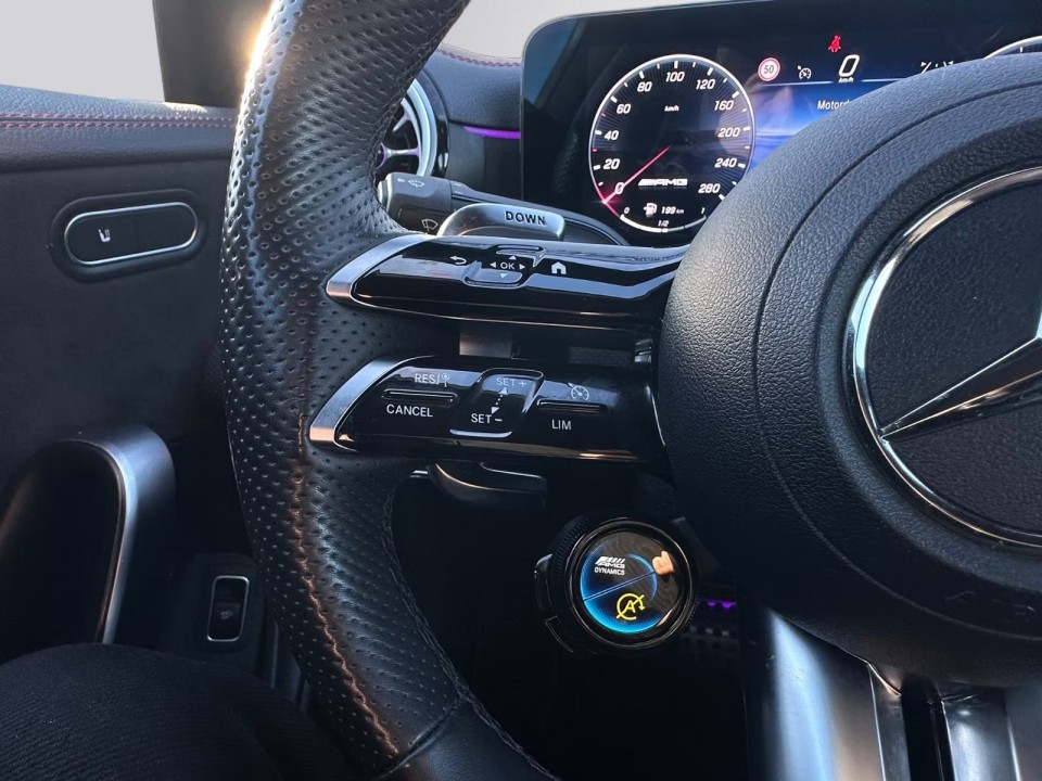 Mercedes-Benz CLA 35 AMG 4MATIC - foto 13