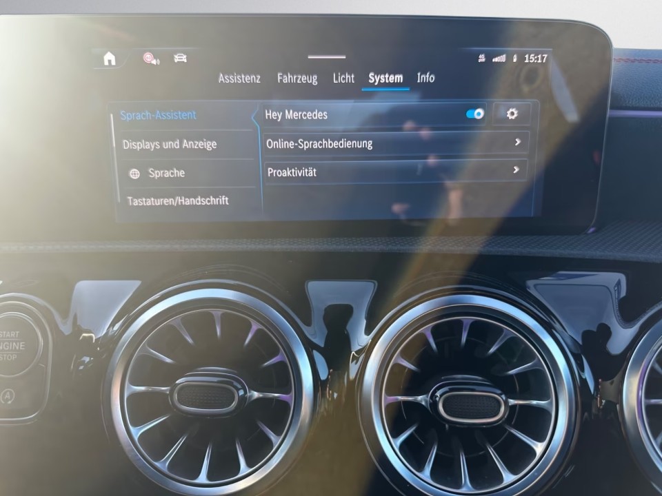 Mercedes-Benz CLA 35 AMG 4MATIC - foto 31