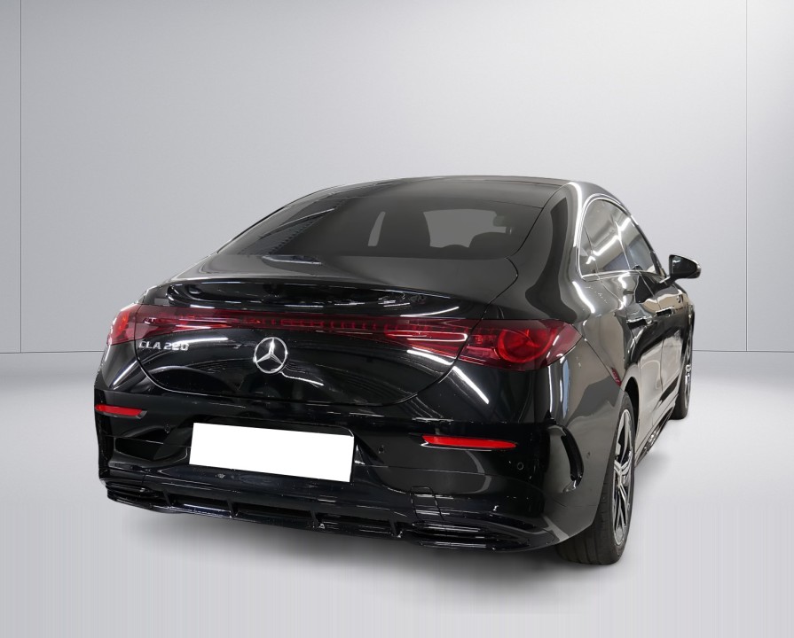 Mercedes-Benz CLA 220 AMG (3)