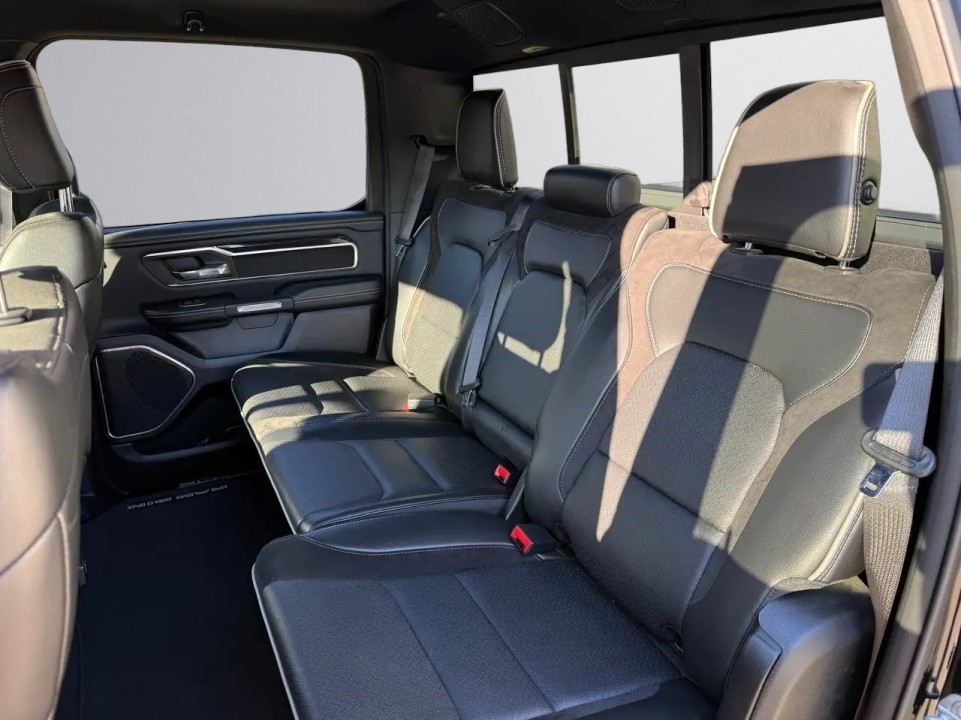 Dodge RAM LARAMIE - foto 11