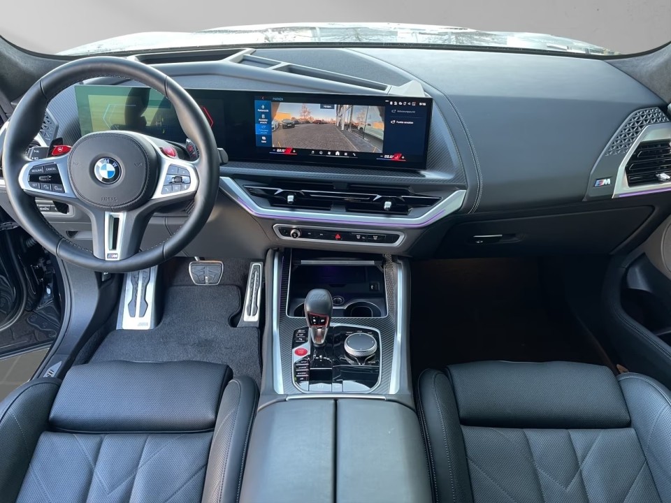 BMW XM 50e - foto 8