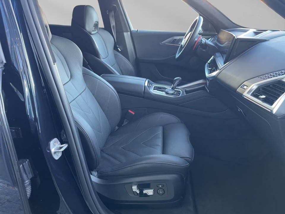 BMW XM 50e - foto 10