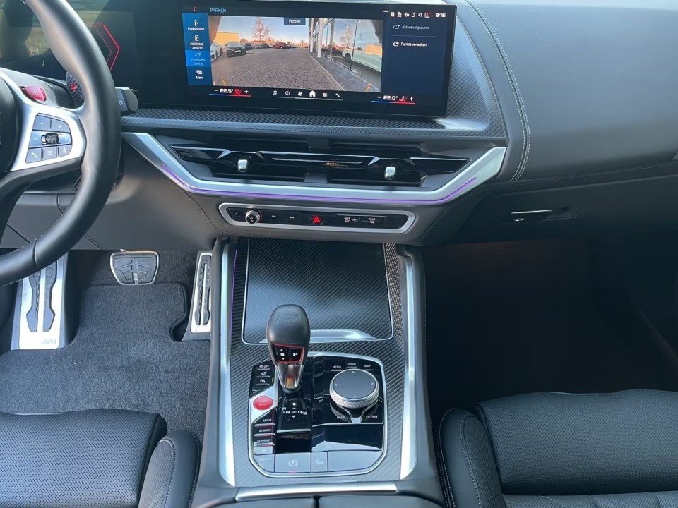 BMW XM 50e - foto 12