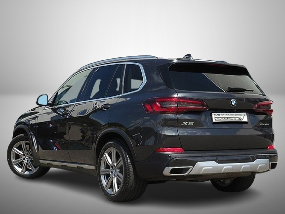 BMW X5 xDrive45e xLine (3)