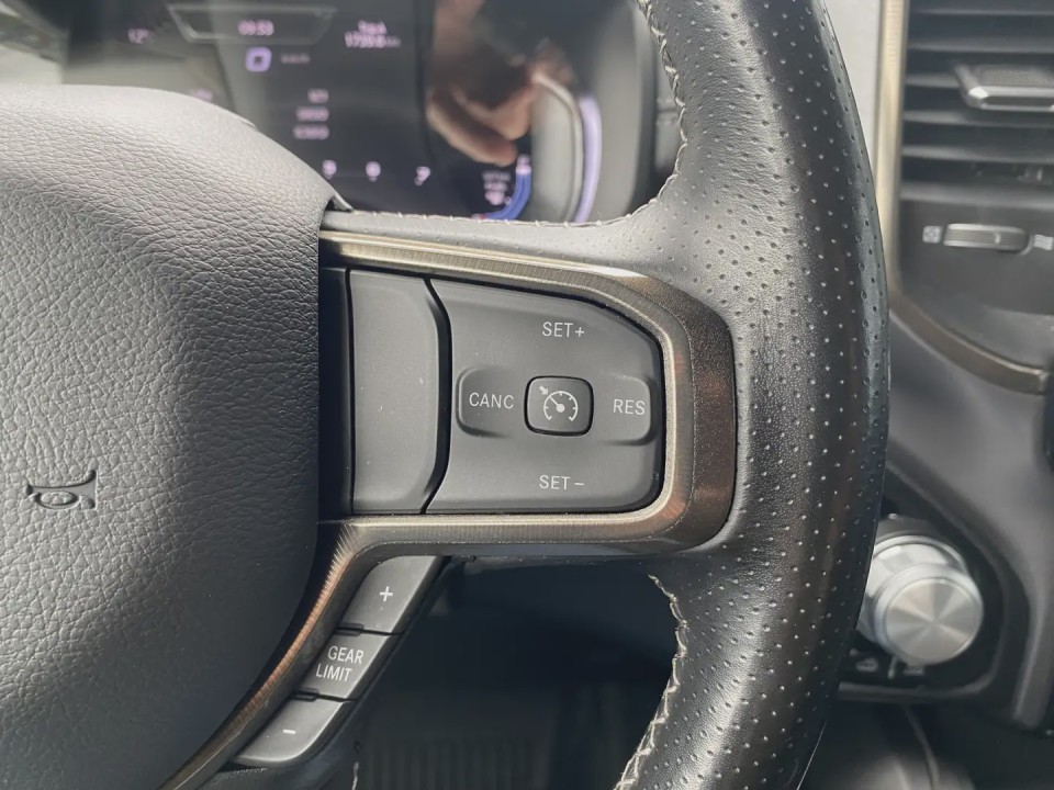 Dodge RAM 1500 - foto 15