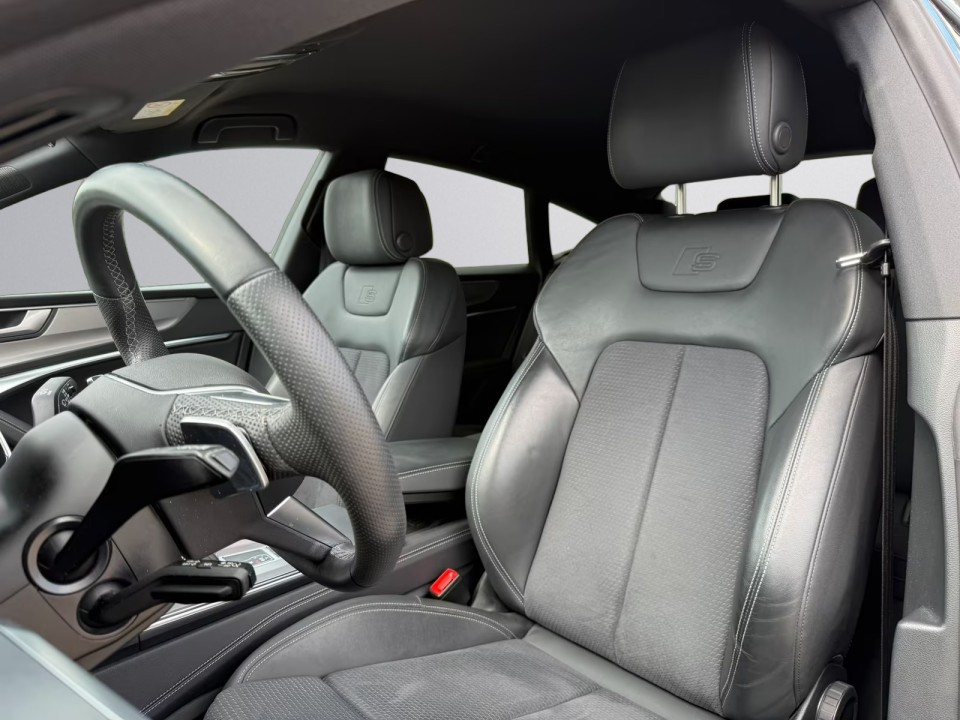 Audi A7 Sportback 55 TFSIe Quattro - foto 12