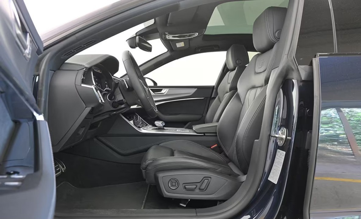 Audi A7 Sportback 55 TFSIe Quattro (5)
